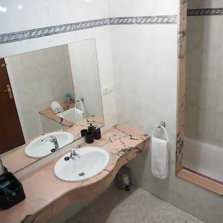 Ref. 221. Apart. Pastrana * Pineda de Mar