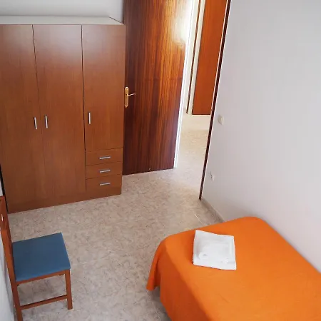Ref. 221. Apart. Pastrana Pineda de Mar