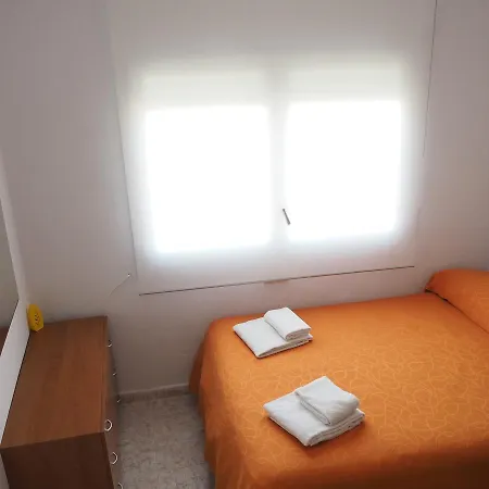 Ref. 221. Apart. Pastrana * Pineda de Mar
